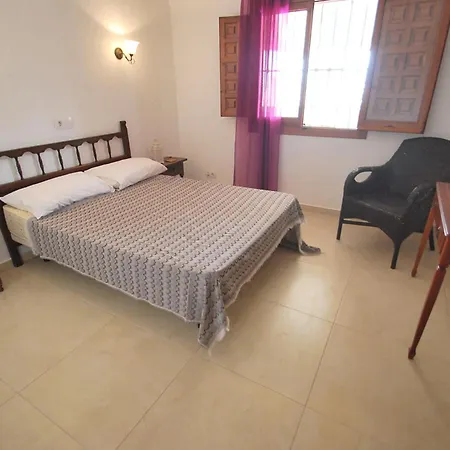 Spacious With Private Pool 빌라 *