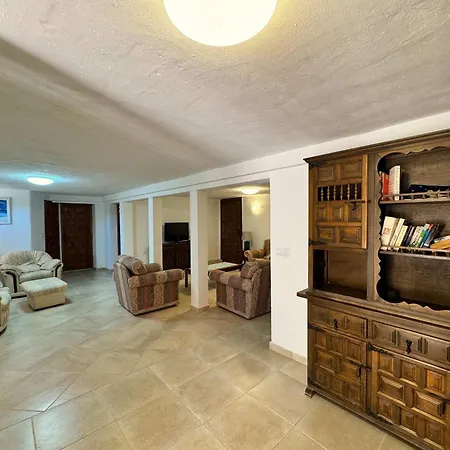 Villa Spacious With Private Pool