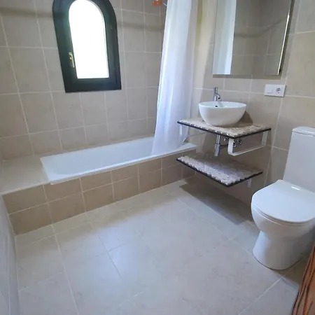 Spacious With Private Pool Villa