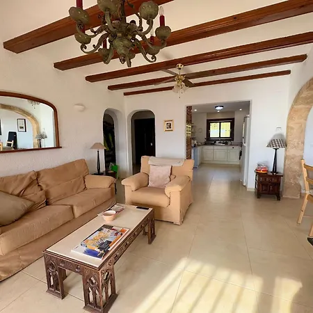 Spacious With Private Pool