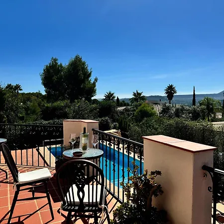 Spacious With Private Pool 빌라 Montgo