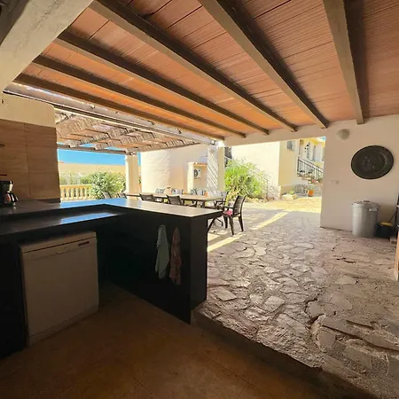 Spacious With Private Pool Villa Montgo
