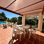 Spacious With Private Pool Montgo