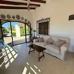 Villa Spacious With Private Pool