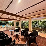 Spacious With Private Pool Villa Montgo