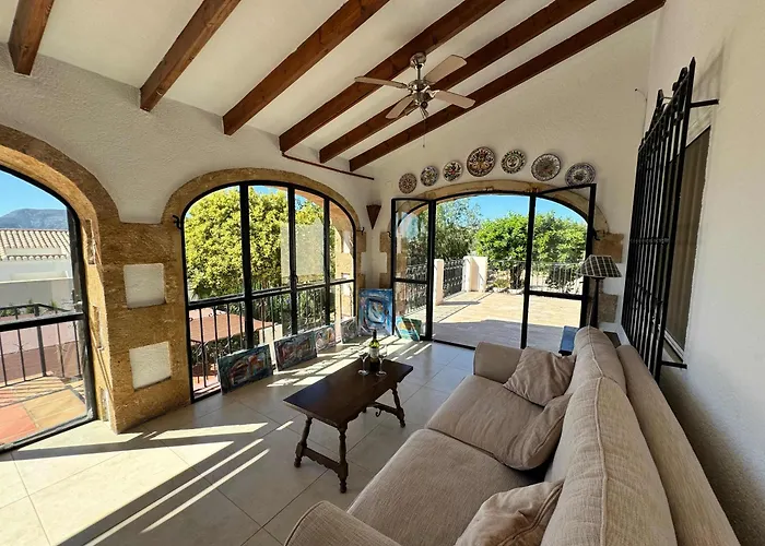 Villa Spacious With Private Pool